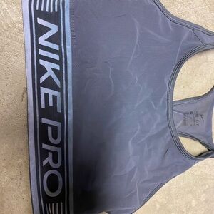 Nike pro sports bra